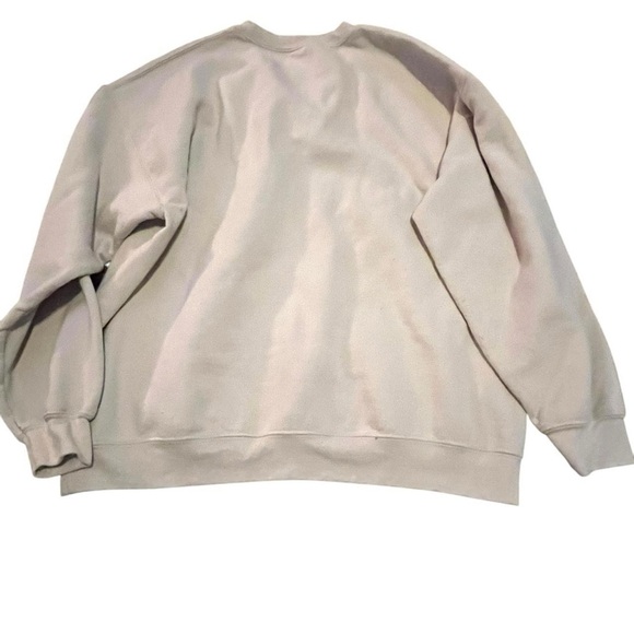 Cream and tan crewneck sweatshirt #coffee #loungewear
-884 - Picture 4 of 6